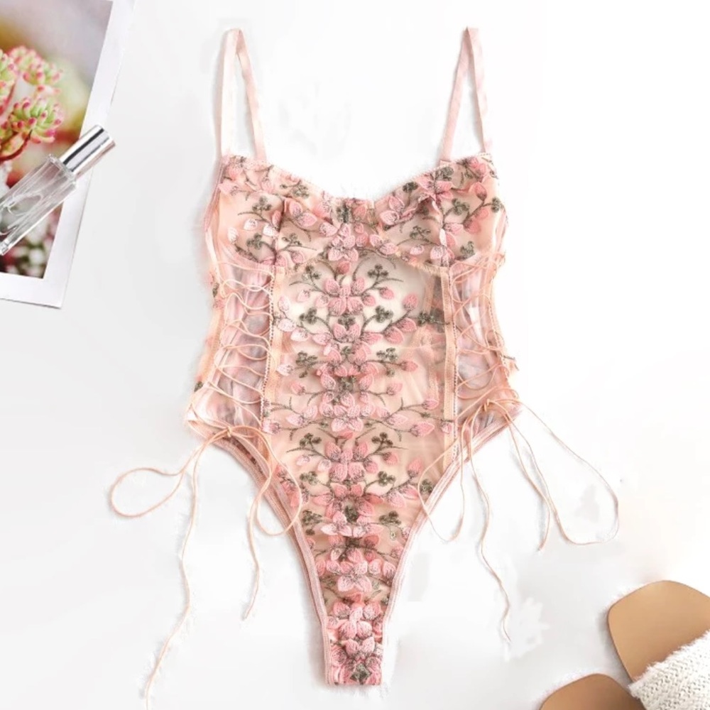 NWT Teddy Lace Mesh Sheer Embroidered Bodysuit Top
